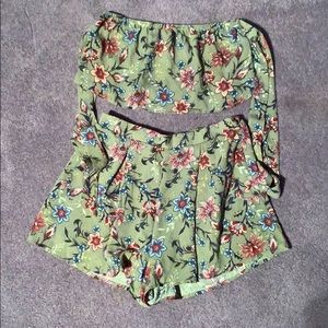 Two piece boutique set
